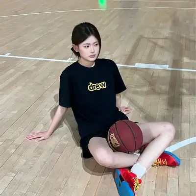 戴诗龙